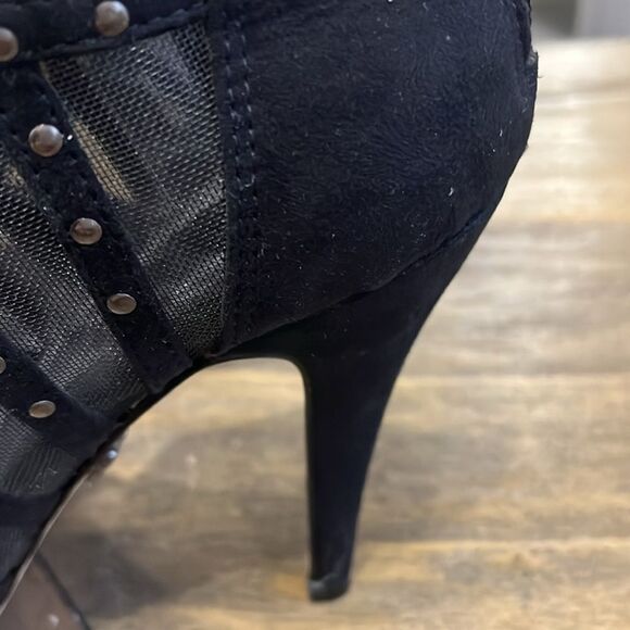 ROCK & REPUBLIC BLACK STILLETO HEELS - Picture 4 of 5